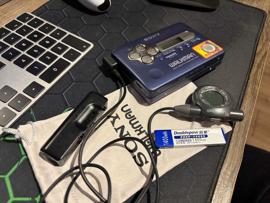 Sony Walkman WM-FX877, stare impecabila, servisat complet, accesorii