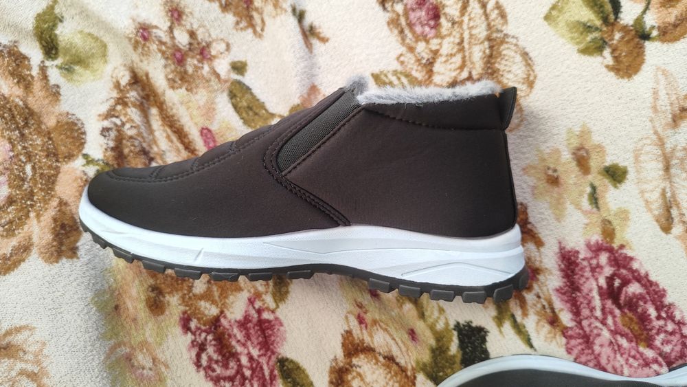 Зимние кроссовки