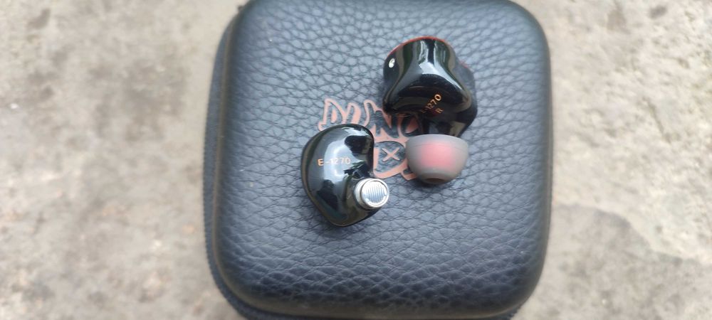 Casti in ear/casti gaming / iem / Punch Audio