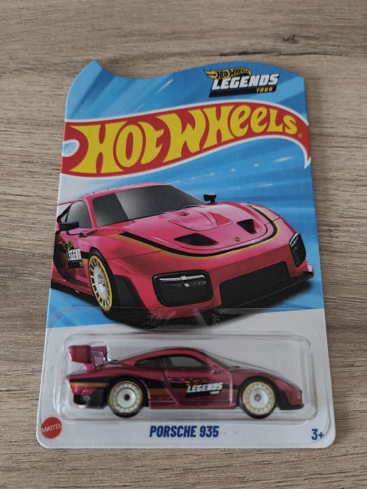 Hot wheels Porsche 935 LEGENDARY TOUR RLC