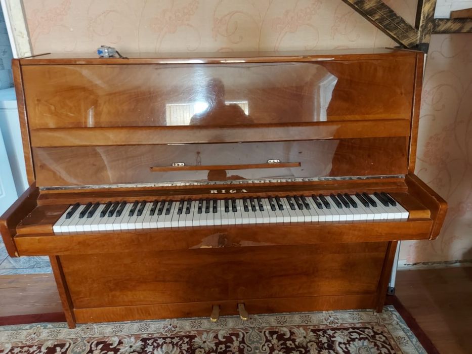 Б/у Пианино 20,000 тг