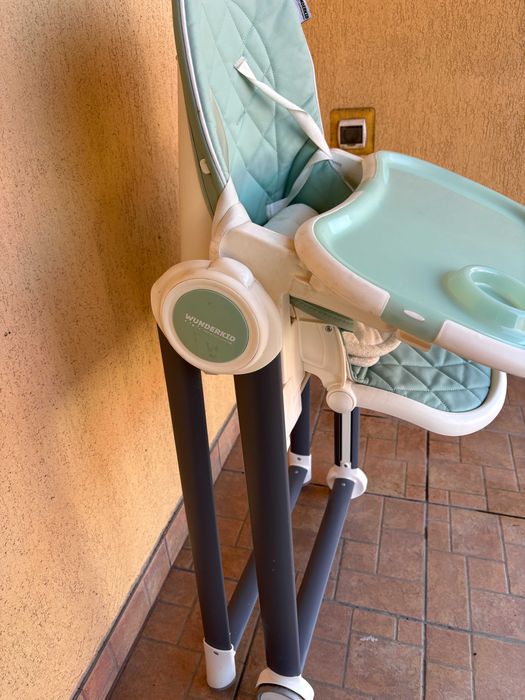 Vand Scaun de masa Wunderkid Joy bebe 0-2 ani