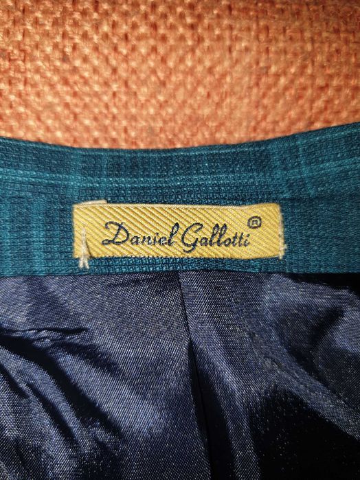 Страхотен Абитуриентски костюм