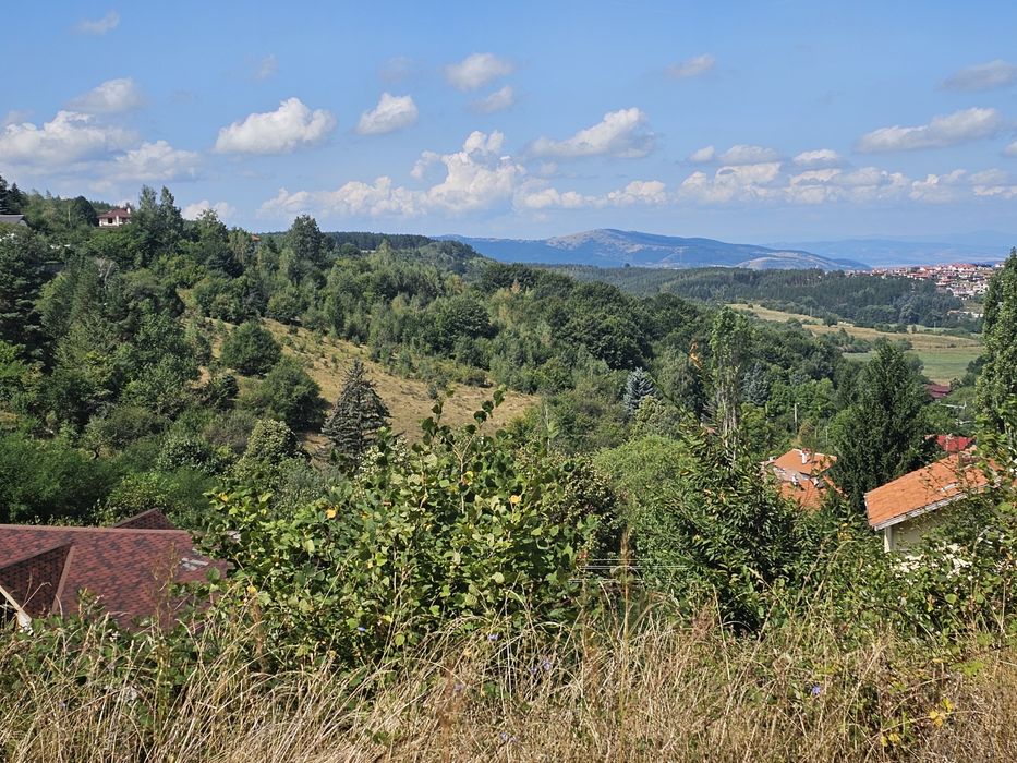 Парцел в регулация