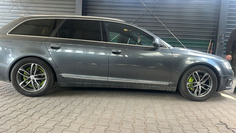 AUDI A6 Avant 2011