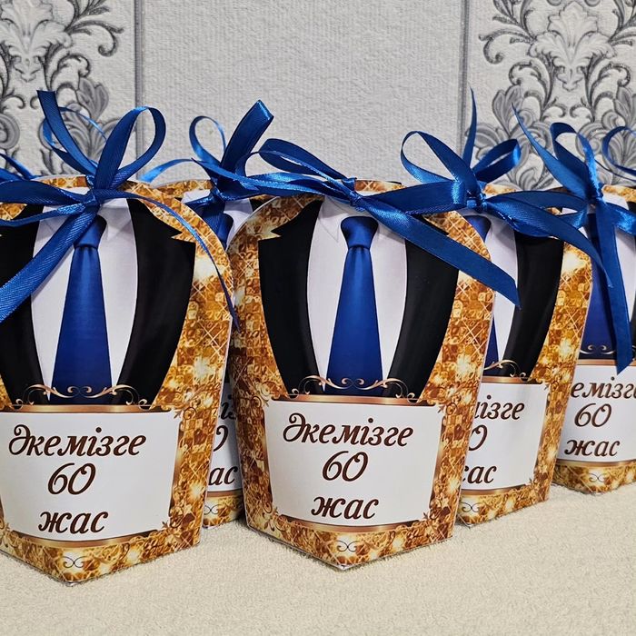 Тина Канделакидің сексуалдық жолы