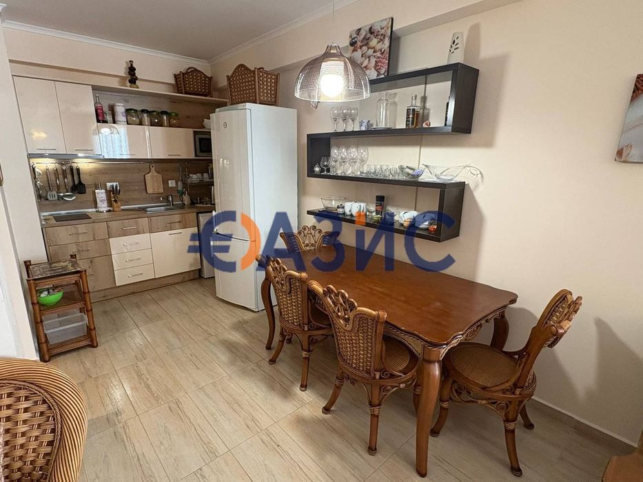 Продава се Двустаен апартамент в к.к. Слънчев бряг - 83 кв.м за 682 €/кв.м - Снимка #11