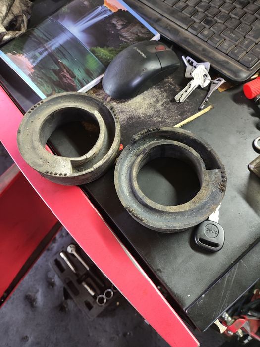 Проставки  под пружины