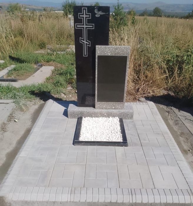 Изготовление и установка памятников