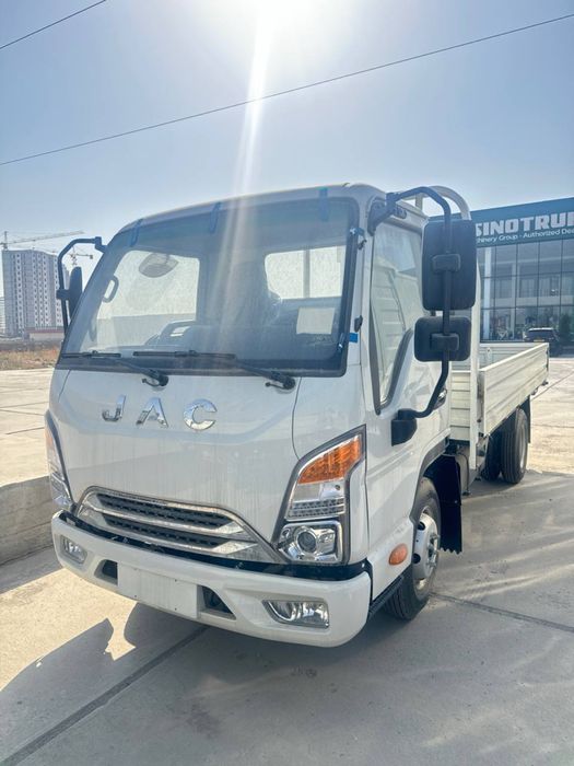 Фургон JAC фургон бортовой