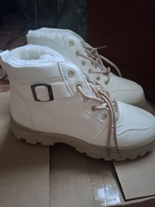 Зимние ботинки 43 р