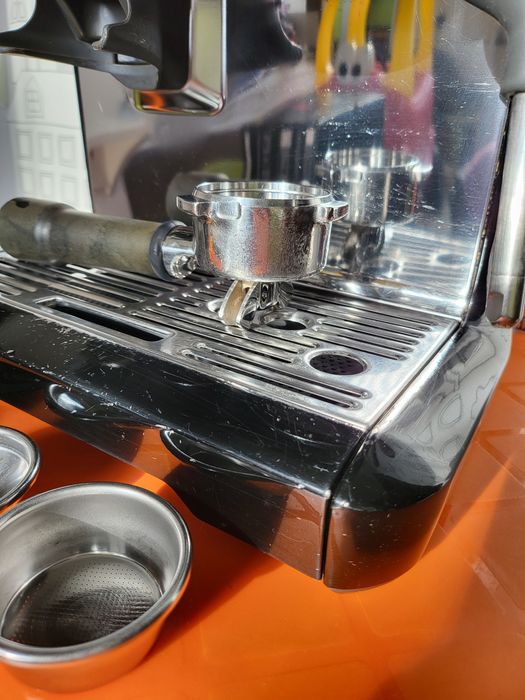 SAGE Barista Express Еспресо машина Кафемашина с кафемелачка