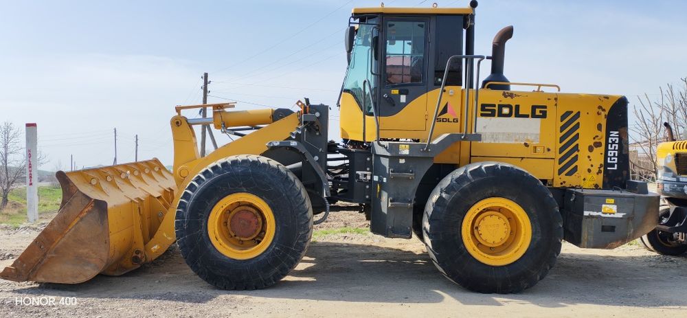 Sotiladi 2017 y.  Soat 9.000 ishlagan. Mator karafka qilingan.