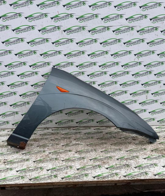 Aripa fata dreapta Ford Focus prima generatie