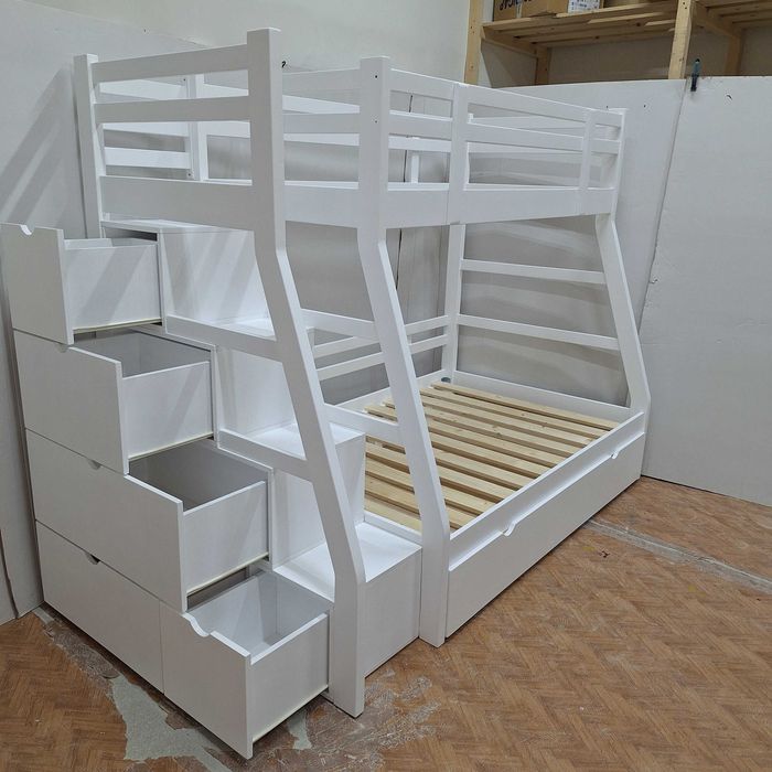 TRANSPORT GRATUIT.Pat etajat-supraetajat din lemn masiv.Cod 3504.