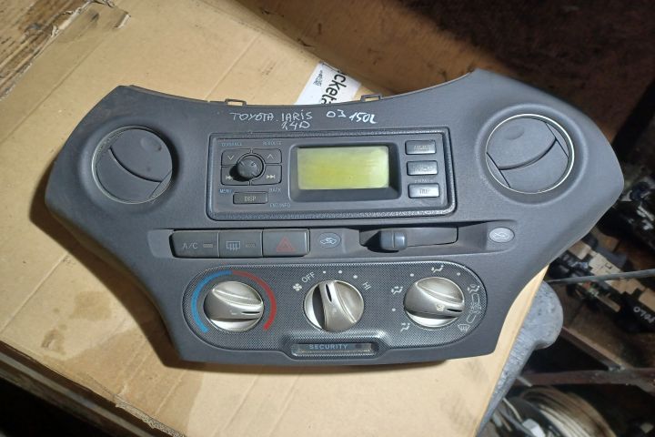 PANOU COMANDA 8611052140 Toyota Yaris XP130