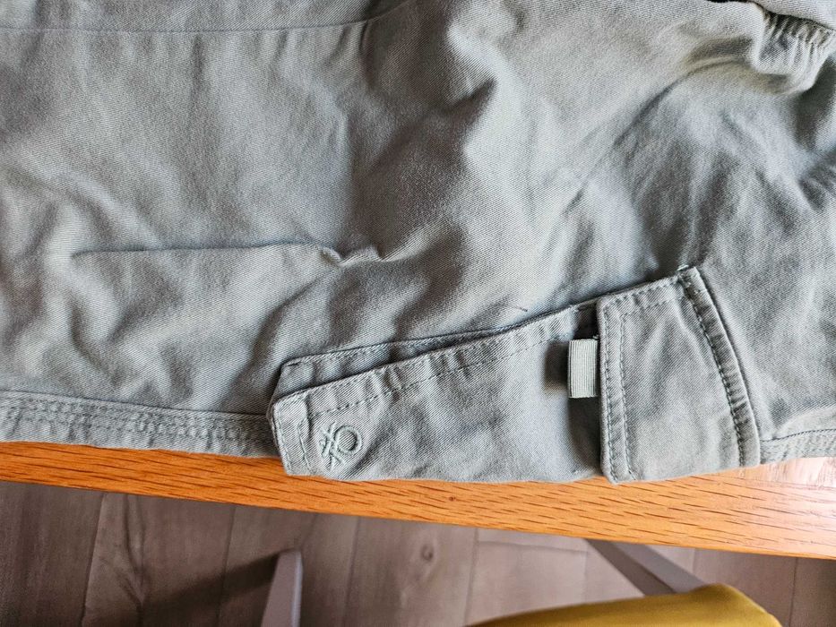 Лот панталони Carter's, Benetton и HM за момче