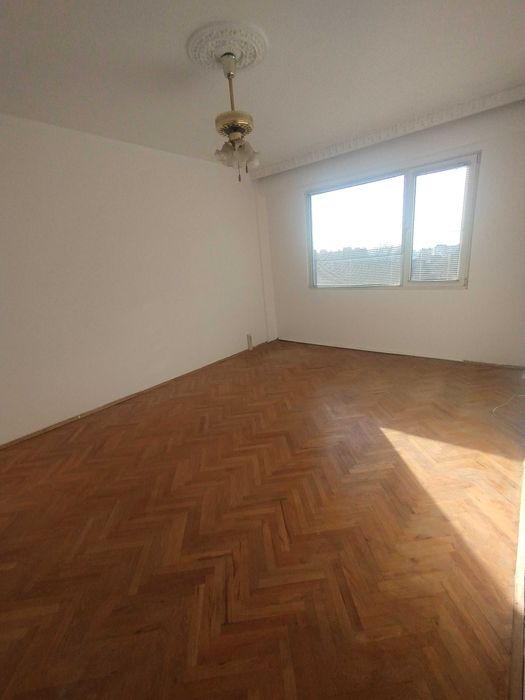 Дава се под наем Двустаен апартамент в Шумен, Център - 55 кв.м за 214.2 € - Снимка #9