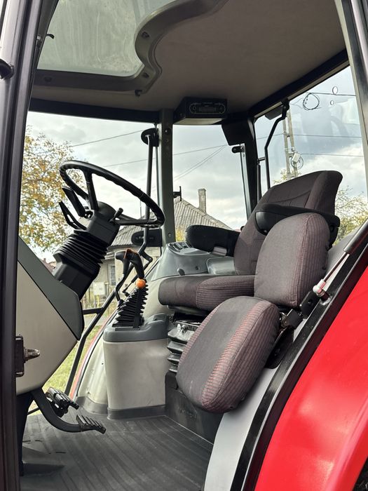 Tractor McCormick Cx 85  cu Încarcator Frontal  Manip