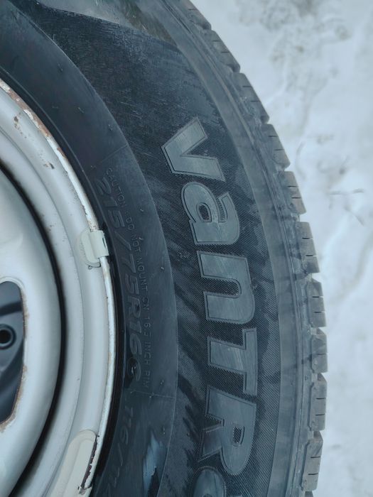 Set roti complete Ford Tranzit pe 16 de vară