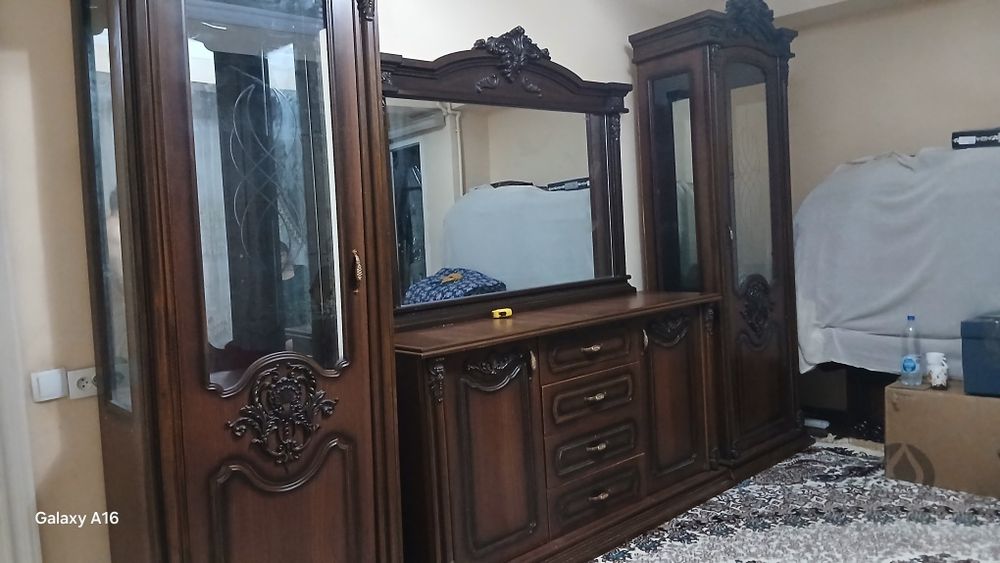 Мебель сотилади б/у