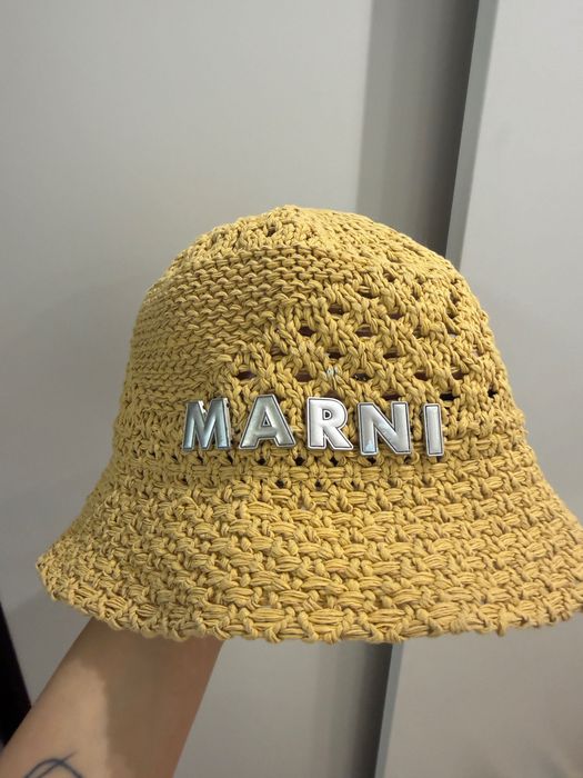Gucci,Evis,Marni,Paramidona,Alo yoga,Alice Evis