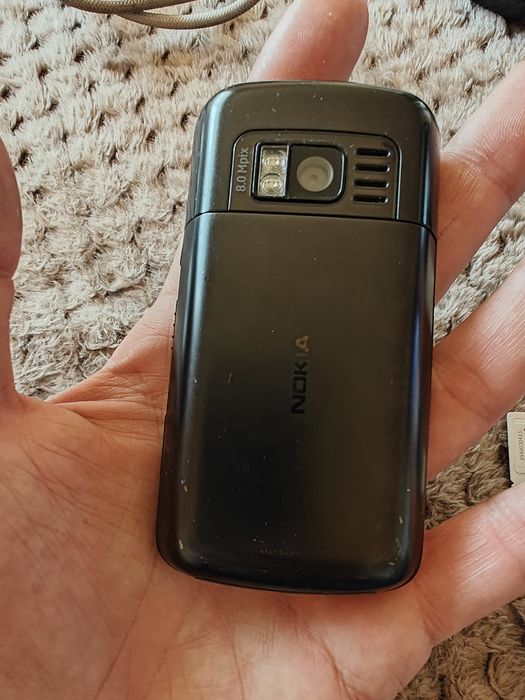 Nokia c6-01 symbian metalic impecabil.
