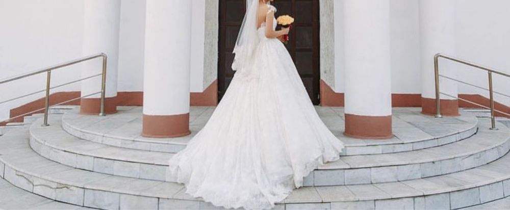 Платье вечернее и свадебное