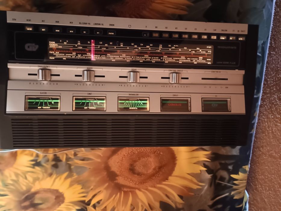 Grundig RTV 820 HiFi