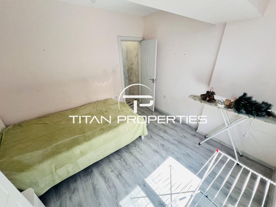 Дава се под наем Тристаен апартамент в Бургас, Славейков - 70 кв.м за 612 € - Снимка #5