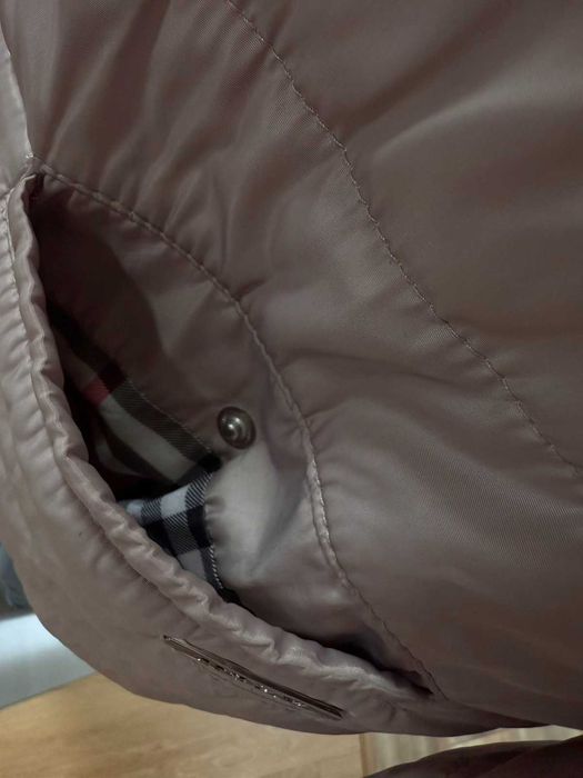 Дамско яке, размер S-M (44), използвано.