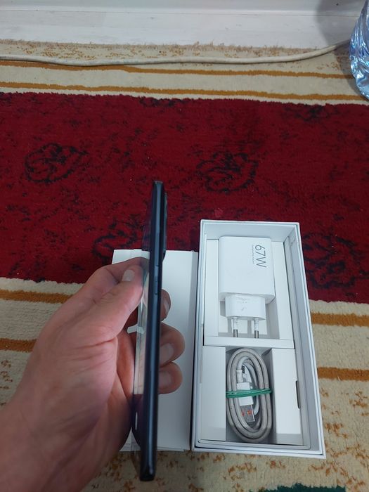 Assalomu alaykum sotiladi xiaomi 13 lite 8/256 ideal
