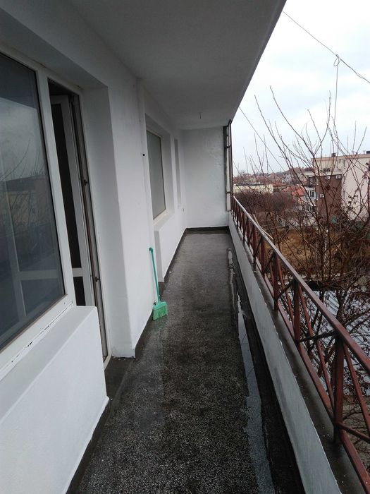 Дава се под наем Тристаен апартамент в Варна, Виница - 105 кв.м за 459 € - Снимка #1