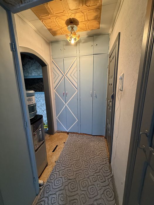 Продам 2/ух комнатную  квартиру