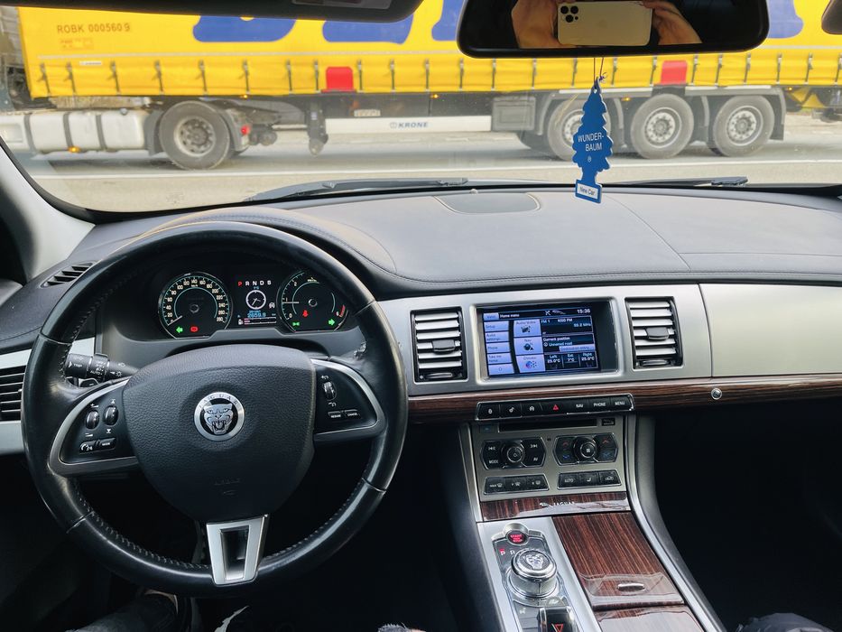 Jaguar XF Premium Luxury 2.2 Diesel