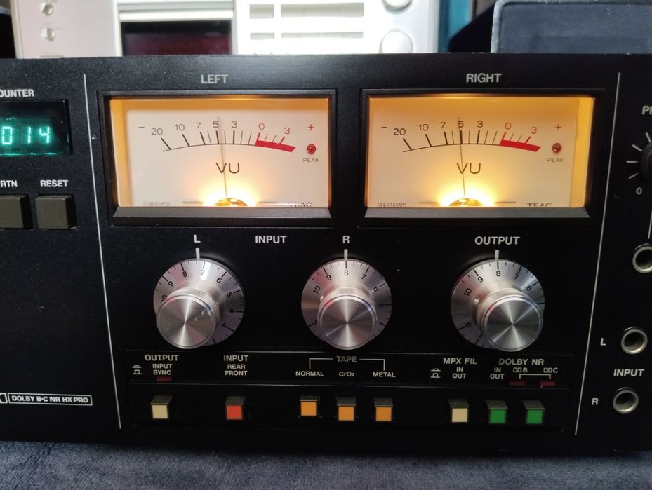 TASCAM 112 кассетная дека