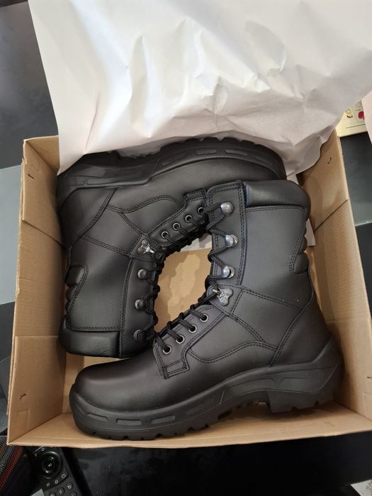 Полицейски кубинки [ 42]