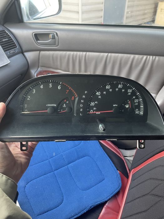 Продам щиток прибора камри 30