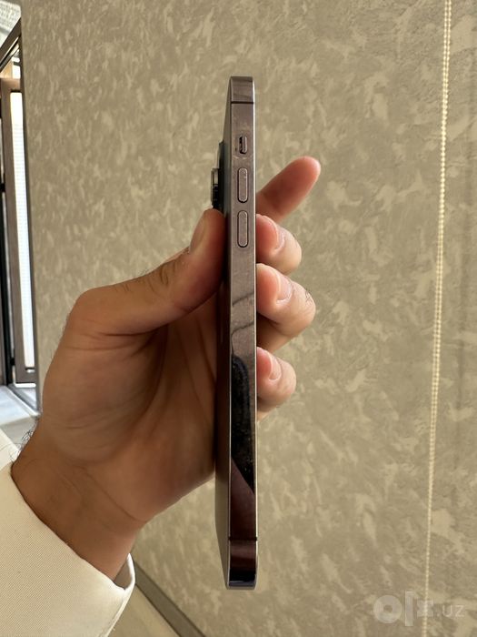 Iphone 14 pro max zoʻr sastayaniya esim