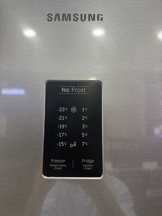 Холодильник Samsung RB31FERNDSA/W3