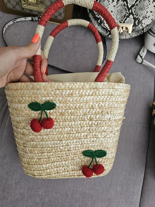 Различни видове дамски чанти