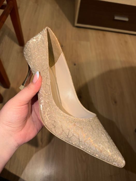 Официални обувки с ток / Токчета, златисти 41 номер