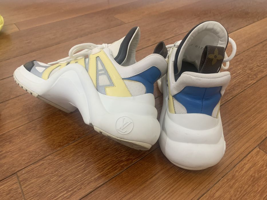 Продаю кроссовки