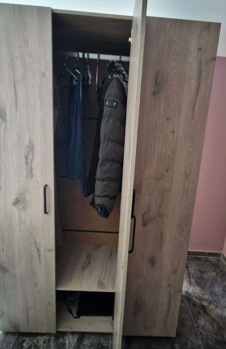 Гардероб три крила