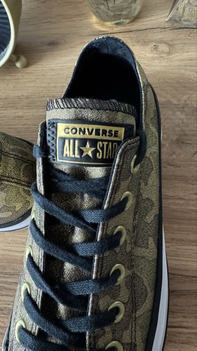 Нови дамски кецове Converse номер 39