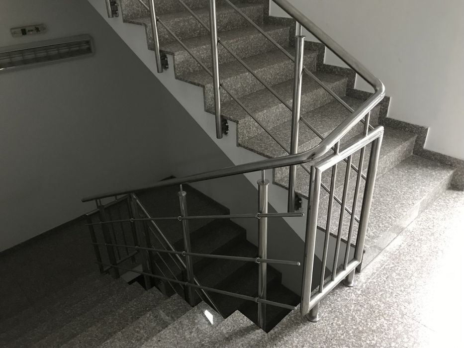 Иноксови Парапети ковано желязо