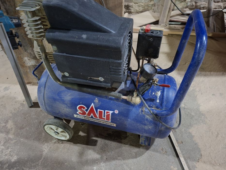 Срочно продаеться Компрессор