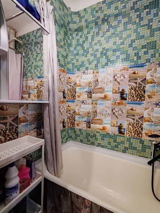 Продам 2-ух ком.квартиру в старом городе.