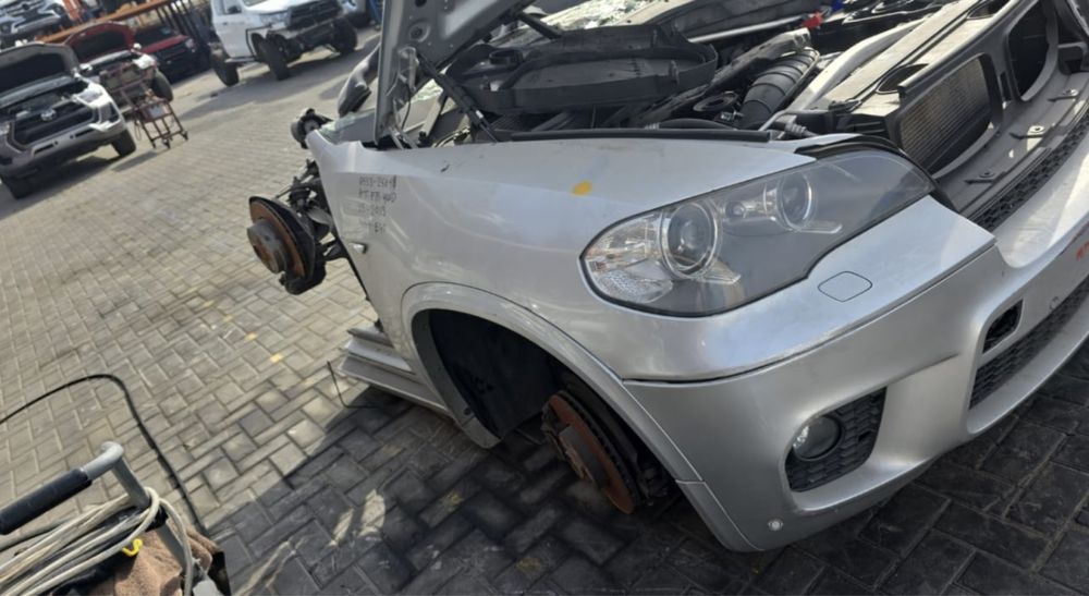 бмв на разбор кузавной ходовой