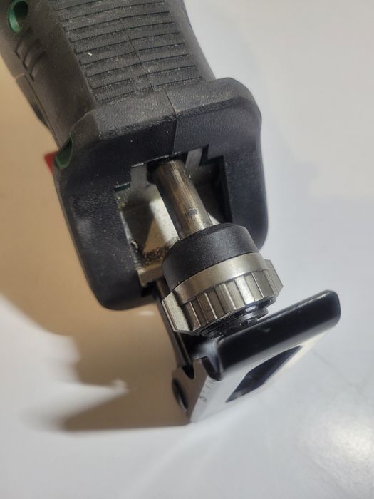 Саблен трион Parkside PSSA 20-LI B2